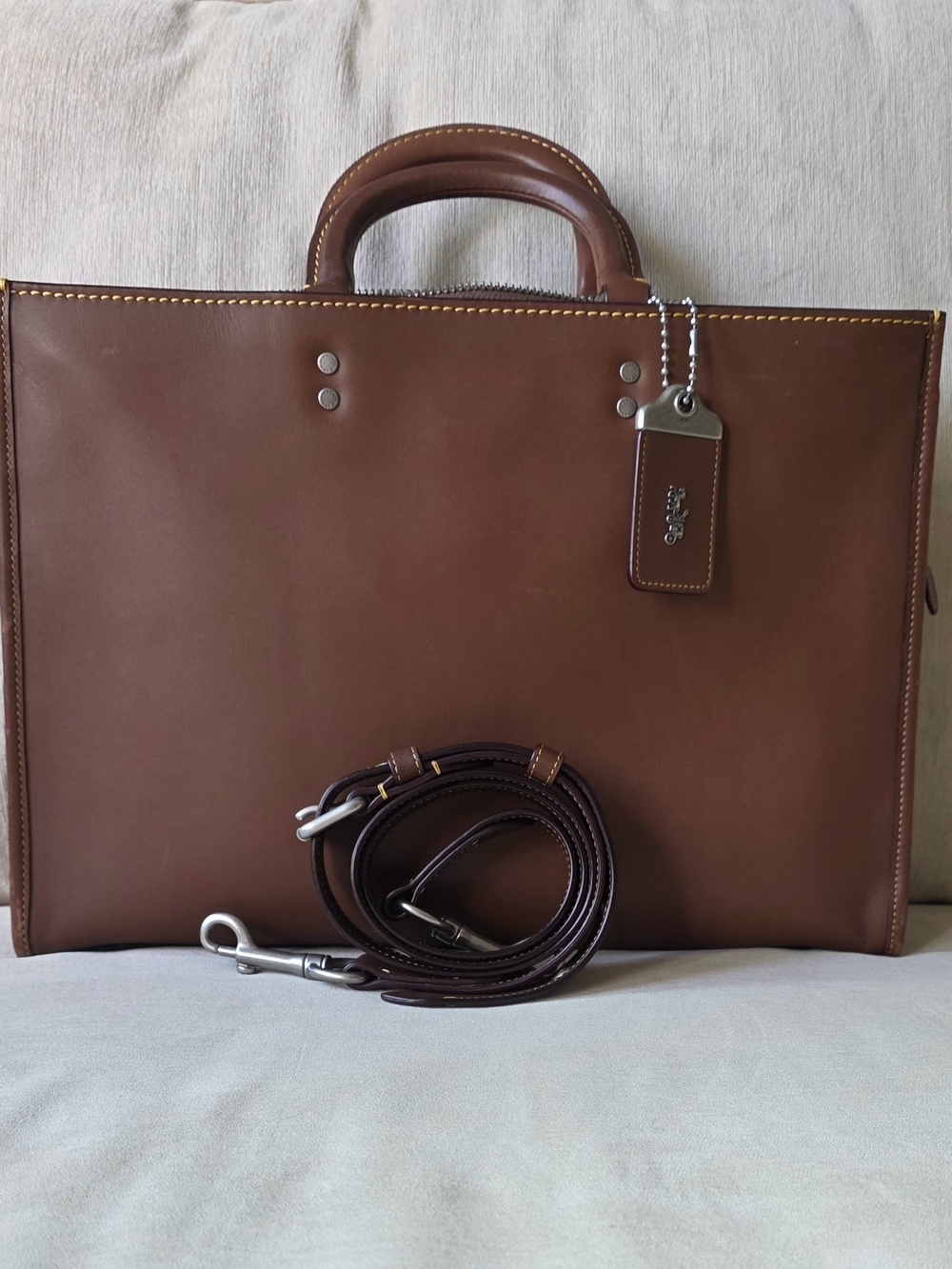 Coach Rogue 1941 Brief